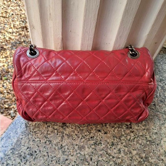 CHANEL Red Quilted Leather Easy Flap Bag - Picture 3 of 15